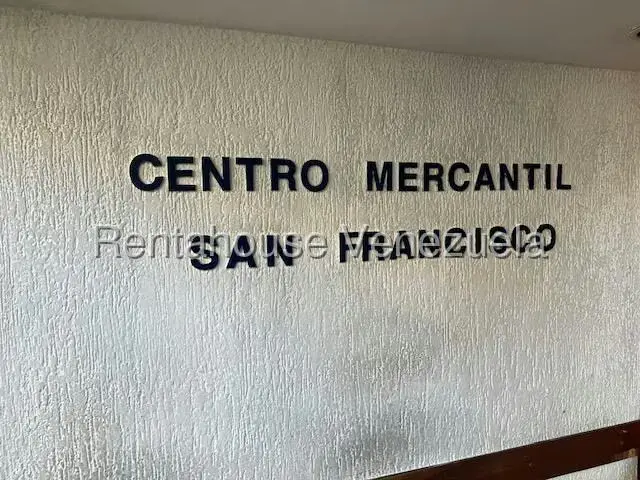 Local Comercial en Venta en Parroquia Catedral, Distrito Metropolitano - 2