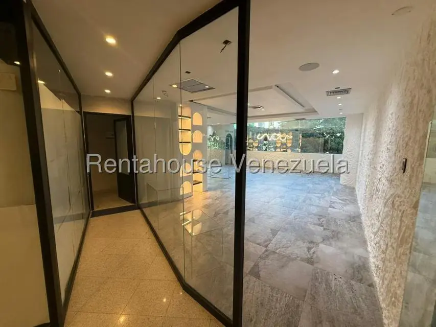 Comercial (Local Comercial) en Alquiler en La Viña, Carabobo - 13
