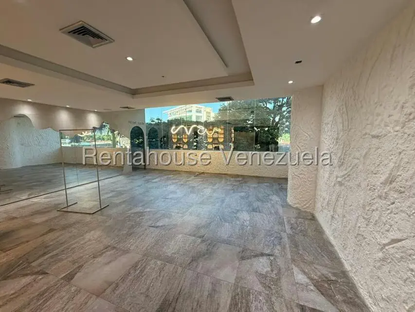 Comercial (Local Comercial) en Alquiler en La Viña, Carabobo - 6