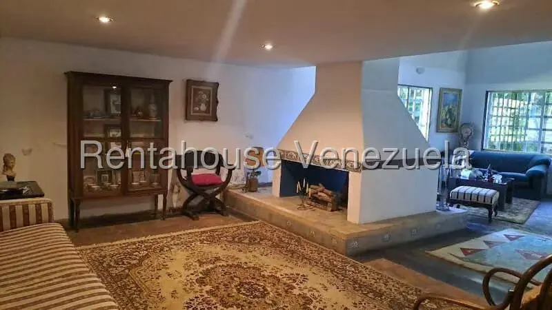 Casa (Multipes Niveles) en Venta en La Lagunita Country Club, Distrito Metropolitano - 2