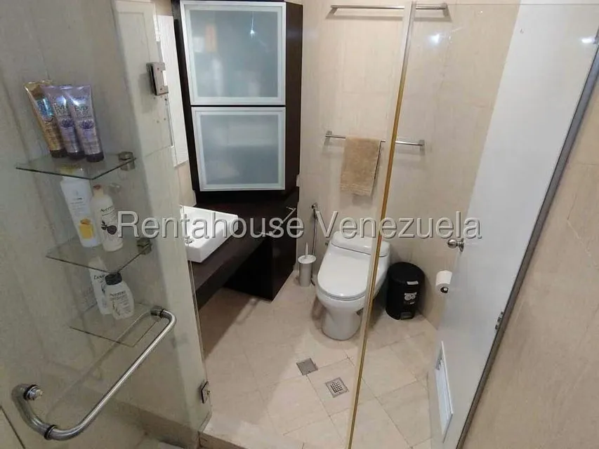 Apartamento (1 Nivel) en Alquiler en Los Naranjos de Las Mercedes, Distrito Metropolitano - 11