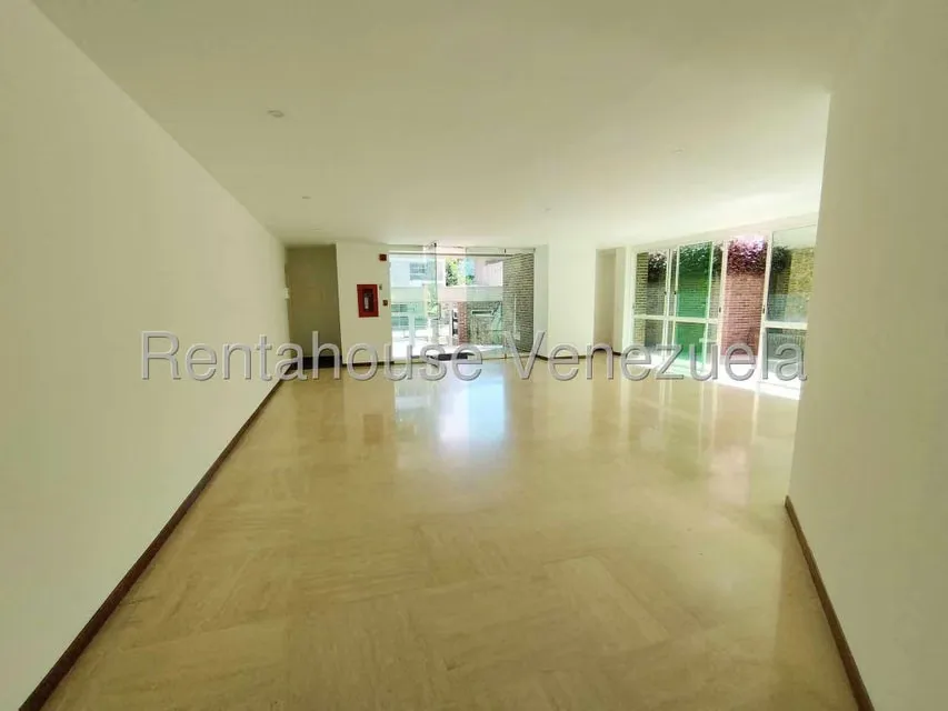 Apartamento (1 Nivel) en Alquiler en Los Naranjos de Las Mercedes, Distrito Metropolitano - 14