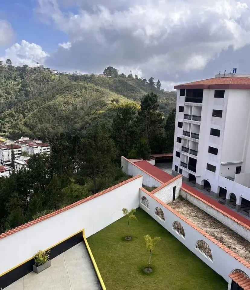 Apartamento en venta a estrenar en Urb Las Salias San Antonio de Los Altos