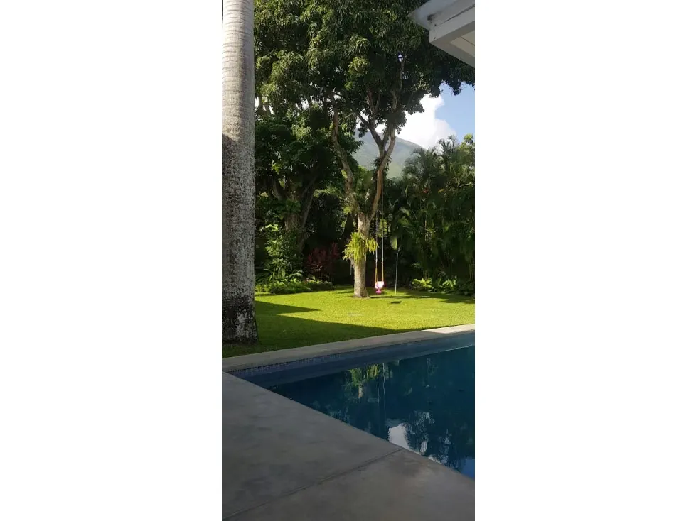 Se vende casa 1080m2 8h/9b/4p Country Club 0027 - 8