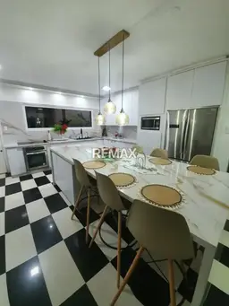 View 18