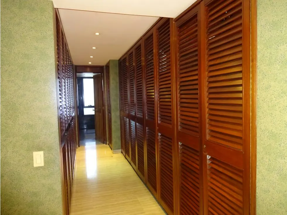 Se Vende Apt/430M2/4h+2s/5b+s/6p/Los Chorros/4435 - 11