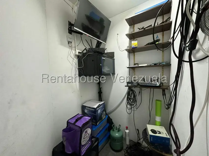 Local Comercial en Venta en Los Salias, Miranda - 9