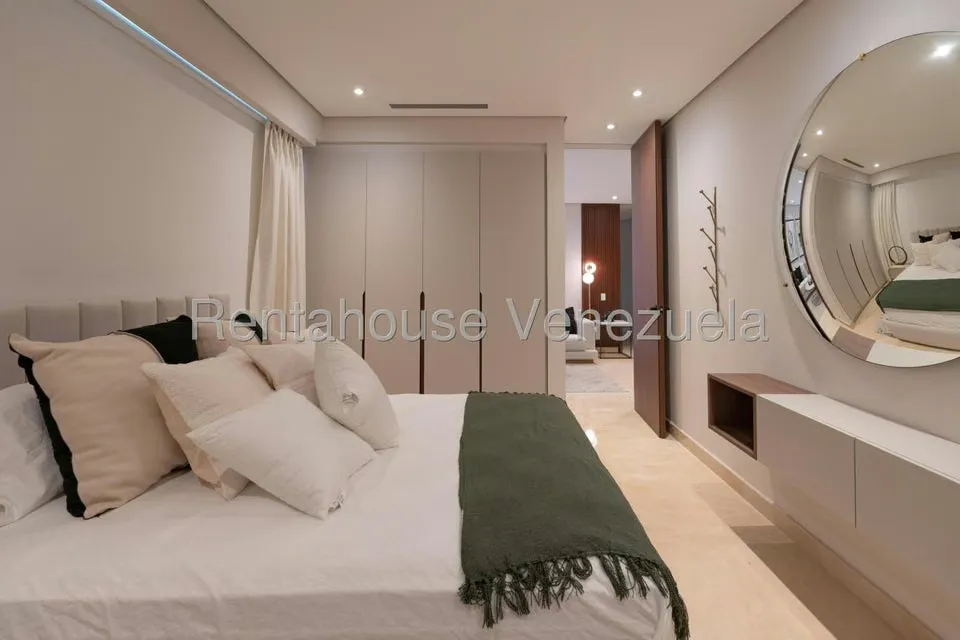 Apartamento (Duplex) en Venta en La Castellana, Distrito Metropolitano - 35