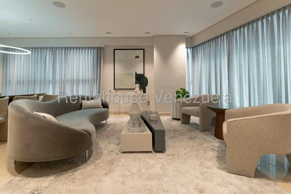 Apartamento (Duplex) en Venta en La Castellana, Distrito Metropolitano - 5