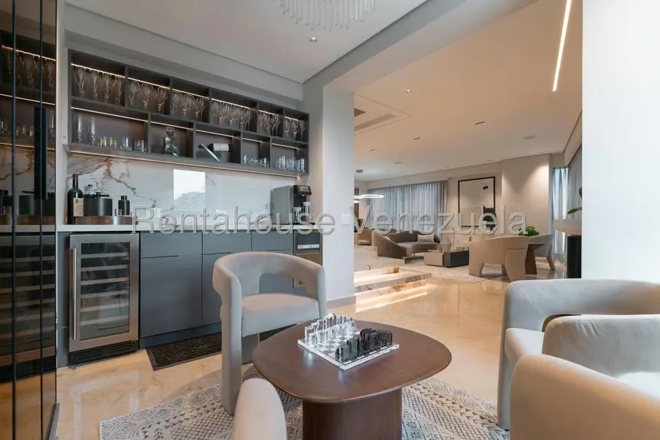 Apartamento (Duplex) en Venta en La Castellana, Distrito Metropolitano - 8