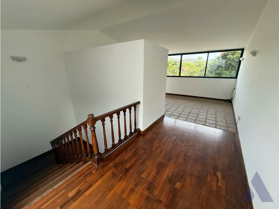 Se vende casa c/ piscina 587m2 Valle Arriba 4842 - 3