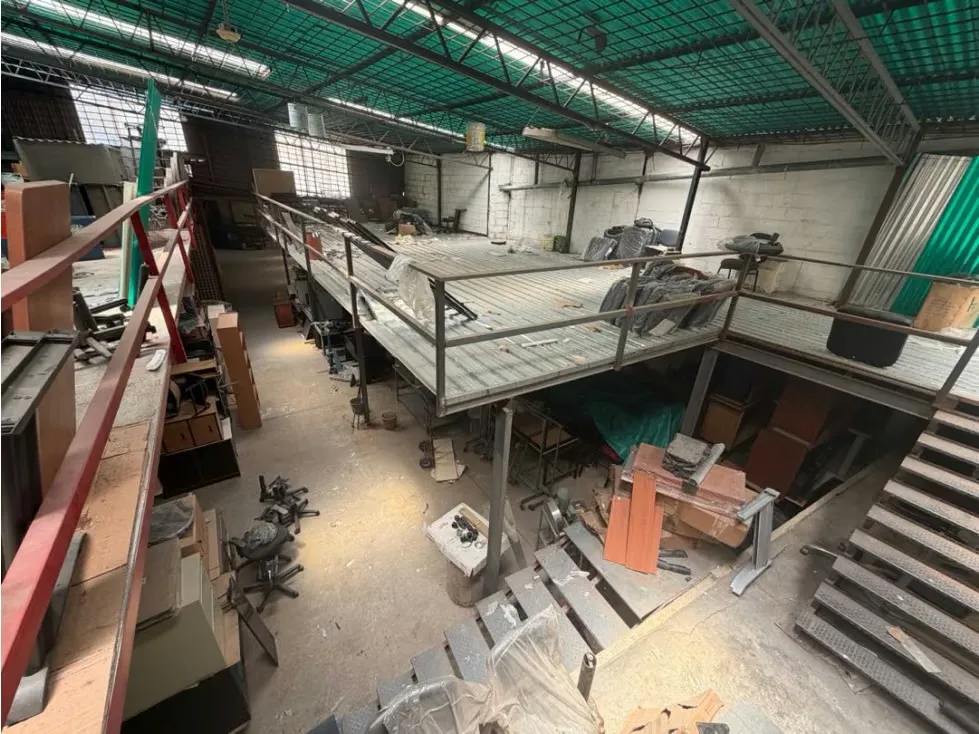 Vendo galpón 800m2 La Yaguara 5302 - 12