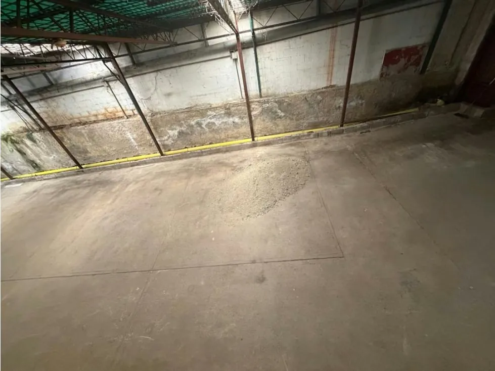 Vendo galpón 800m2 La Yaguara 5302 - 4