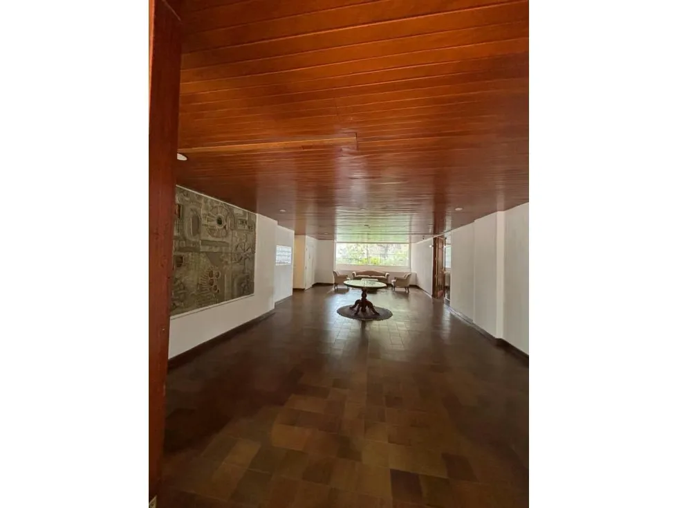 Se vende apartamento 215m2 Los Naranjos 2245 - 2
