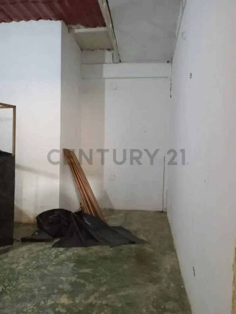 Century 21 La Coromoto Realty Vende Inmueble Comercial Sierra Maestra - Zulia - 11