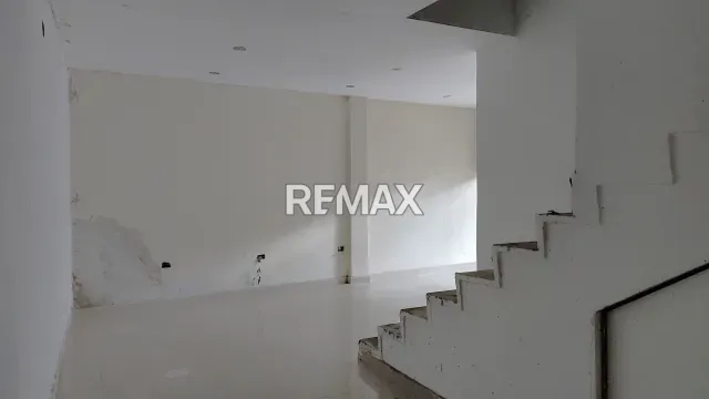 LOCAL EN VENTA EN EL CENTRO DE MARACAY - 9