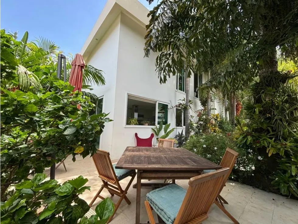 Se vende casa 320m2 3H+S/3.5B+S/3P Sebucan - 2