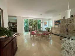 View 10