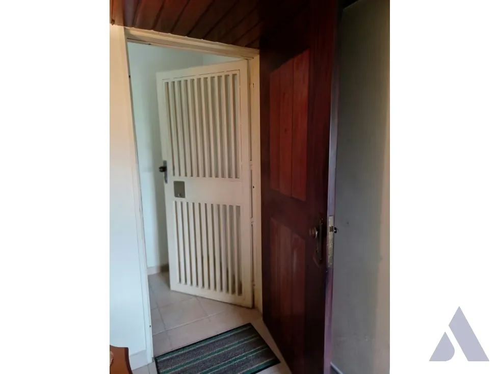 VENTA APTO 126m2 4H/3B/2E, MALETERO URB El Cigarral 3152 - 29