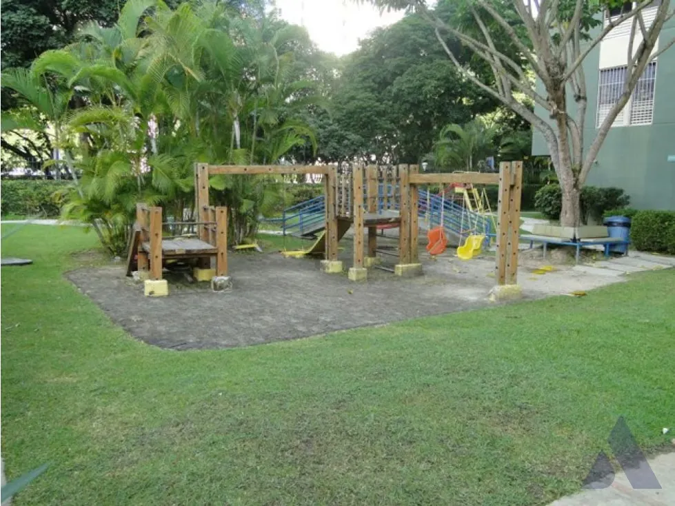 VENTA APTO 126m2 4H/3B/2E, MALETERO URB El Cigarral 3152 - 30
