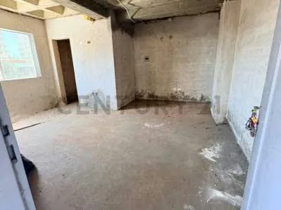 Century21 ofrece en Venta Local en C.E LA CASCADA Lechería - 2