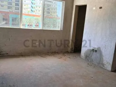Century21 ofrece en Venta Local en C.E LA CASCADA Lechería - 5