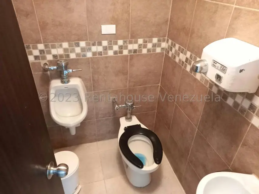 Local Comercial en Alquiler en Los Guayabitos, Carabobo - 13