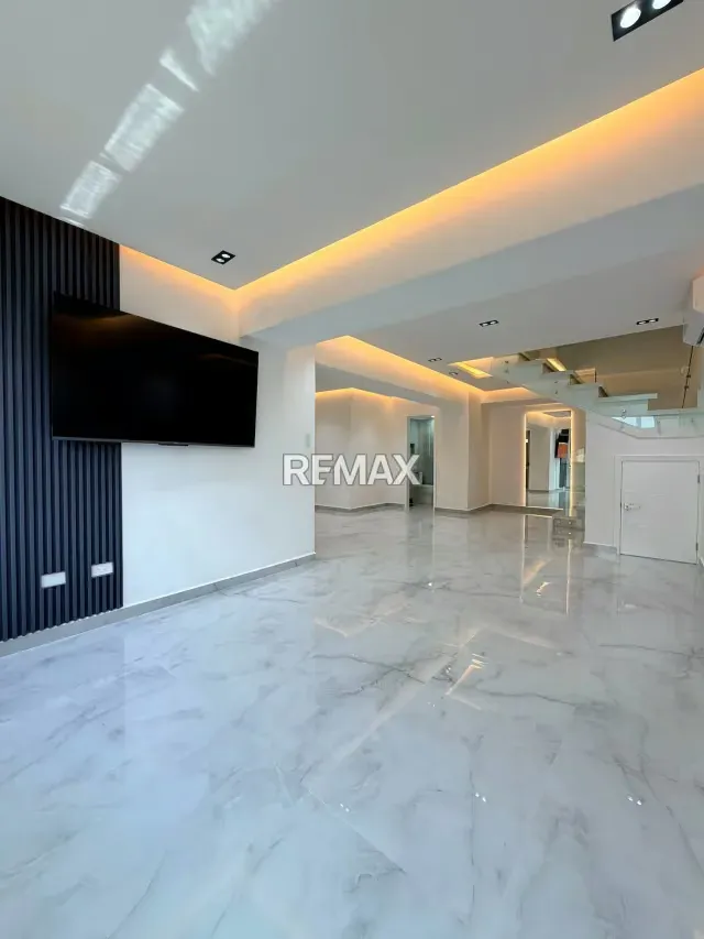 PENTHOUSE EN VENTA URB. LA SOLEDAD