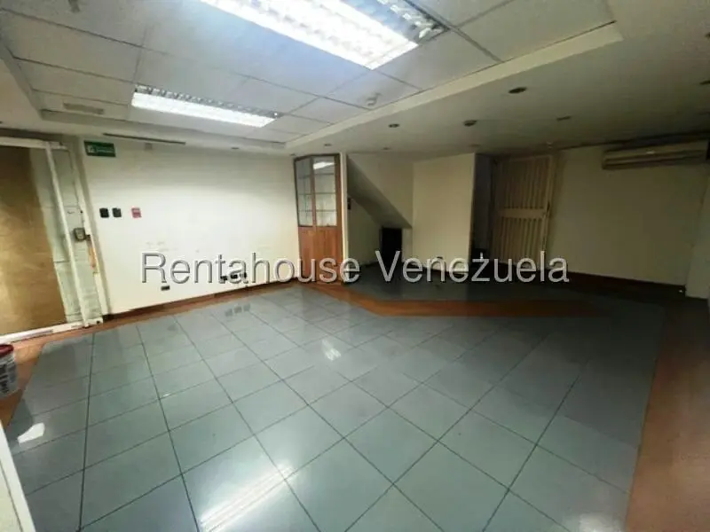Local Comercial en Venta en Prados del Este, Distrito Metropolitano - 17