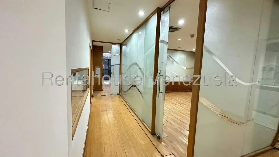 Oficina en Venta en Sabana Grande, Distrito Metropolitano - 9