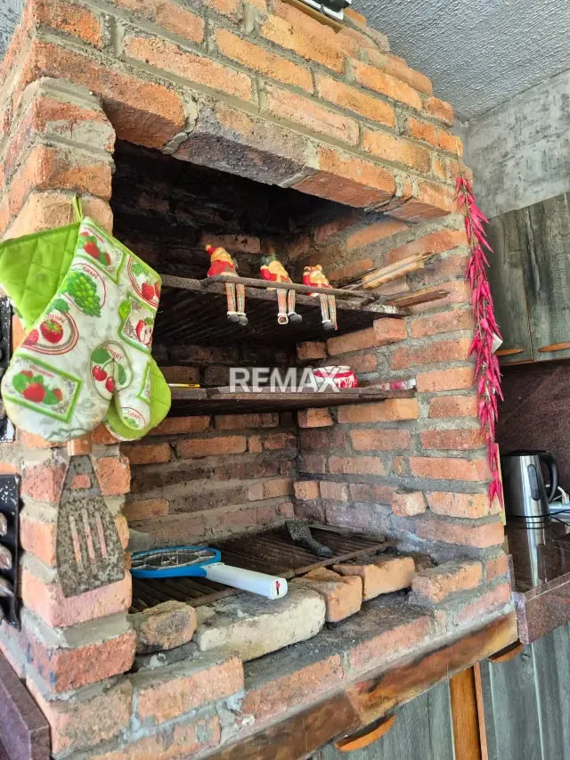 En Playa El Agua, venta de Posada Turística - 11