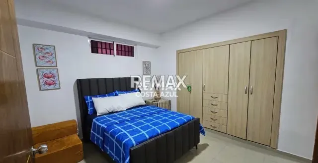 Vende Costa Azul Apartamento en Edificio Marian Suites. - 20