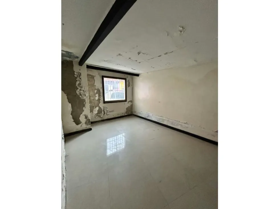 LOCAL COMERCIAL EN ALQUILER 140 M2-URB. EL HATILLO - 6