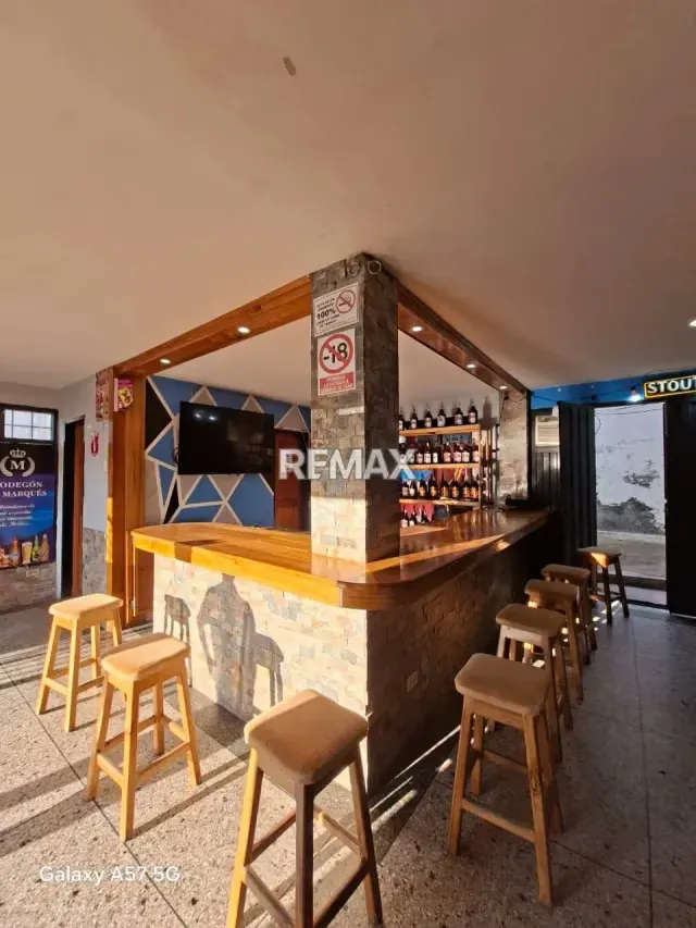 En venta local con fondo de comercio con licencia licores tipo c en cordero sector llano la cruz - 2