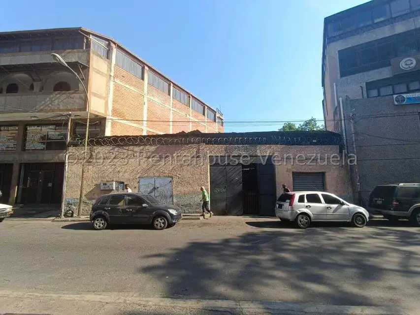 Comercial (Local Comercial) en Venta en La Llanada, Miranda - 18
