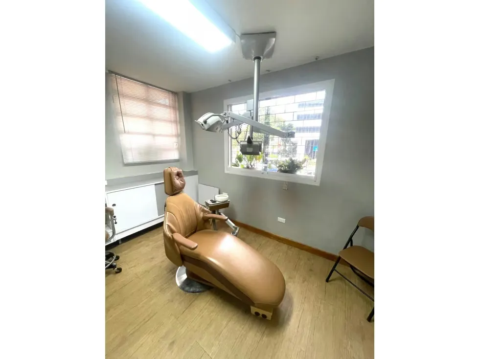 Se alquila consultorio 30m2 Altamira 2367 - 11