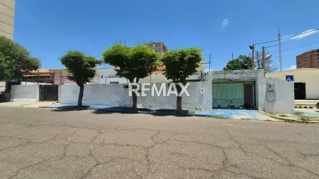 Casa Comercial en el Sector Paraiso Maracaibo