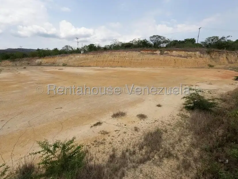 Terreno (Industrial) en Venta en Municipio Peña, Yaracuy