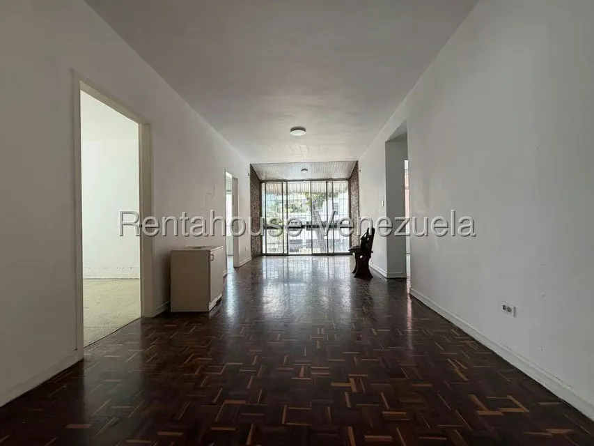 Apartamento (1 Nivel) en Venta en Los Chaguaramos, Distrito Metropolitano - 5