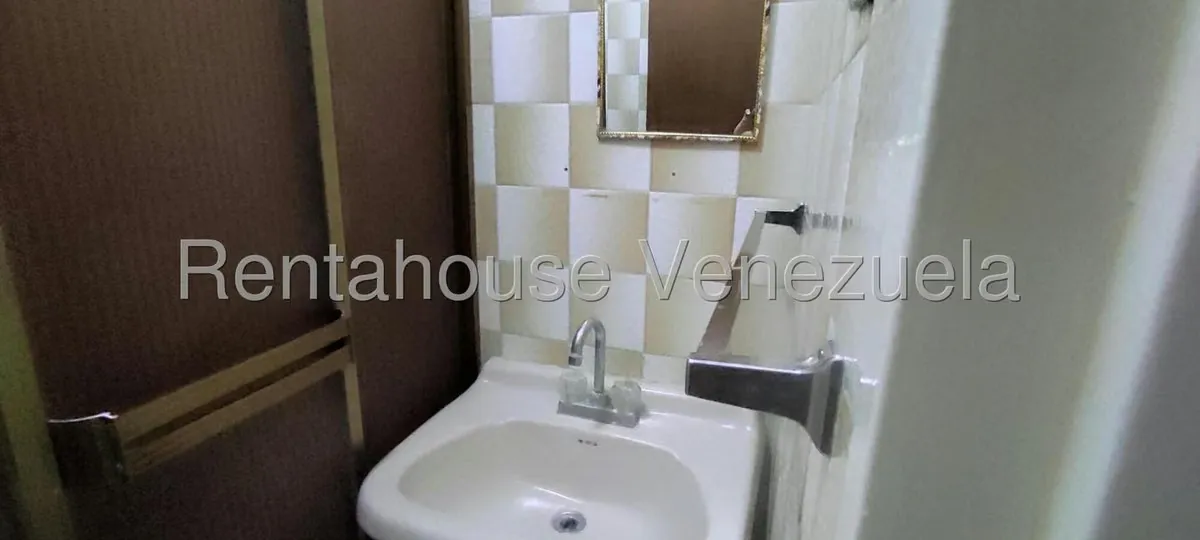 Apartamento (1 Nivel) en Venta en El Paraiso, Distrito Metropolitano - 19