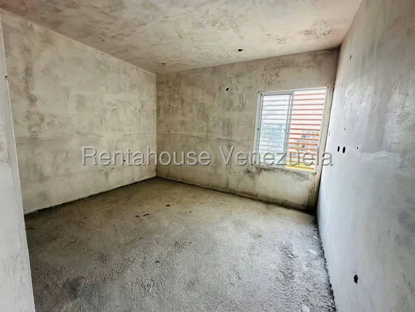 Casa (Multipes Niveles) en Venta en Llano Alto, Portuguesa - 13