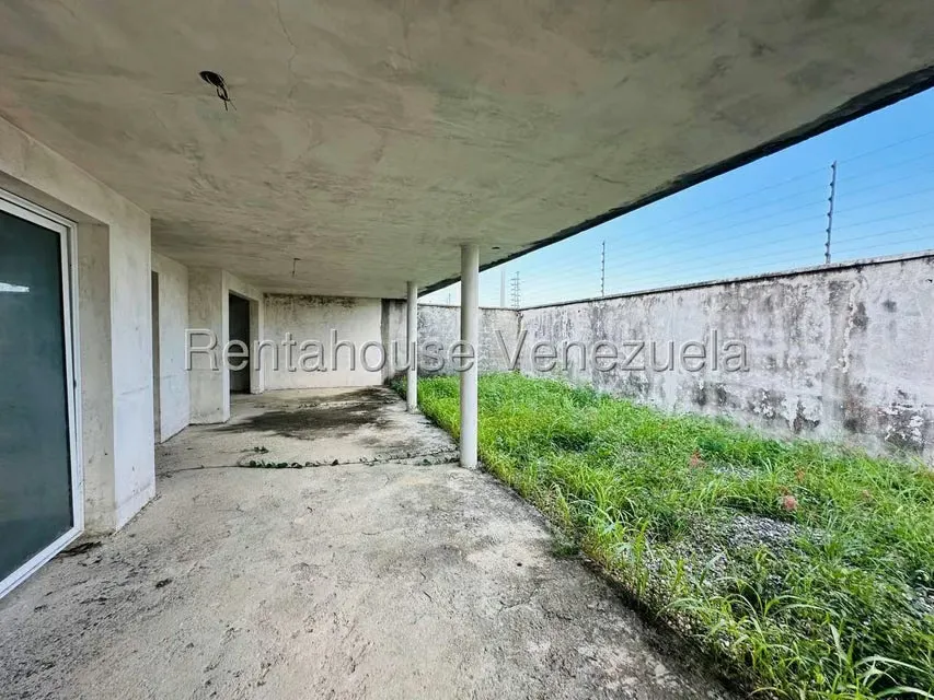 Casa (Multipes Niveles) en Venta en Llano Alto, Portuguesa - 19