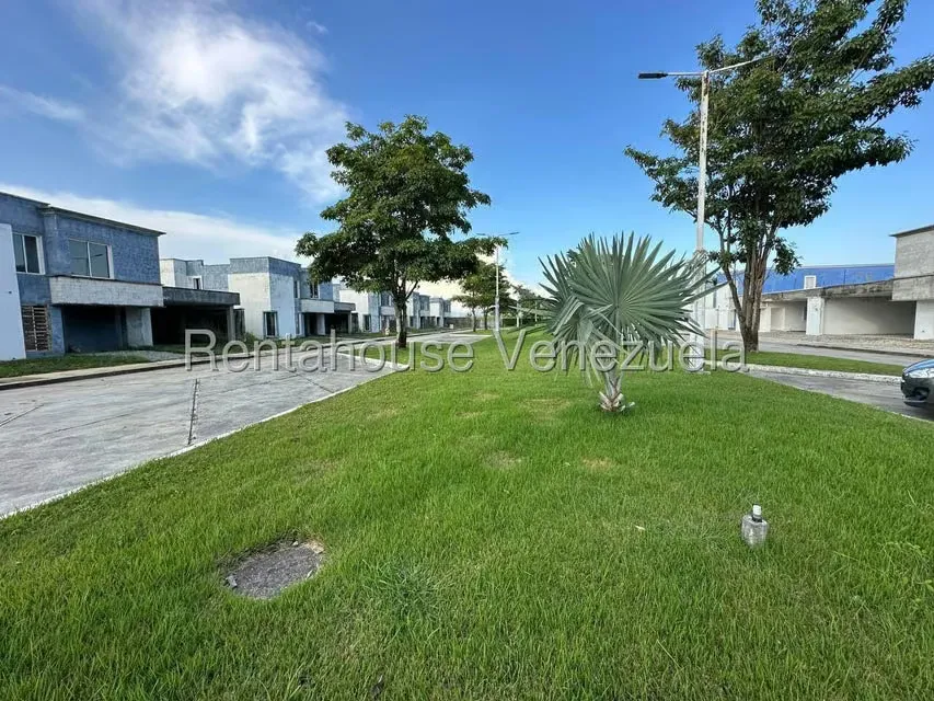 Casa (Multipes Niveles) en Venta en Llano Alto, Portuguesa - 33