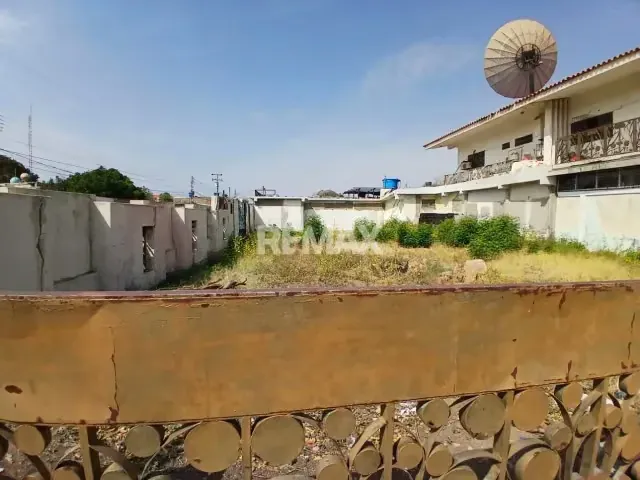 Se Vende Amplio Terreno en Excelente Zona de la Ciudad de Coro Edo. Falcón - 7