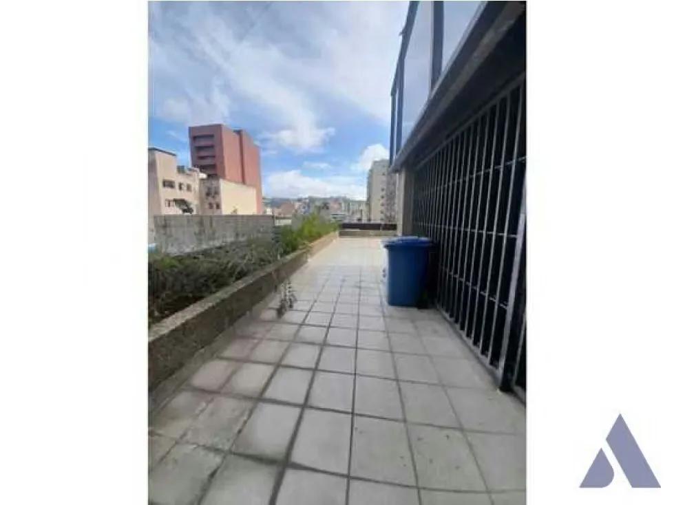 Alquilo oficina 384m2 El Recreo 3637 - 16