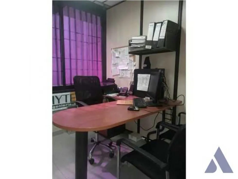 Alquilo oficina 384m2 El Recreo 3637 - 23