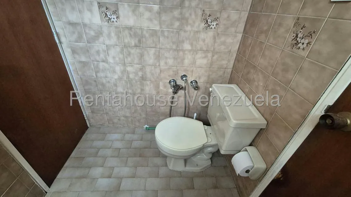 Apartamento (1 Nivel) en Alquiler en Terrazas del Avila, Distrito Metropolitano - 13