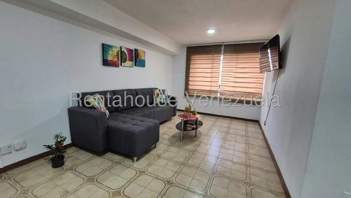 Apartamento (1 Nivel) en Alquiler en Terrazas del Avila, Distrito Metropolitano - 3