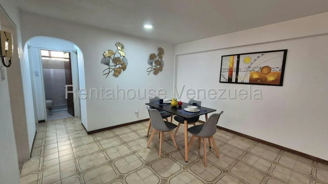 Apartamento (1 Nivel) en Alquiler en Terrazas del Avila, Distrito Metropolitano - 4