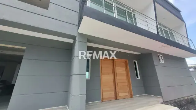 CASA EN VENTA ESTRENAR URBANIZACION CLUB DE CAMPO - 3